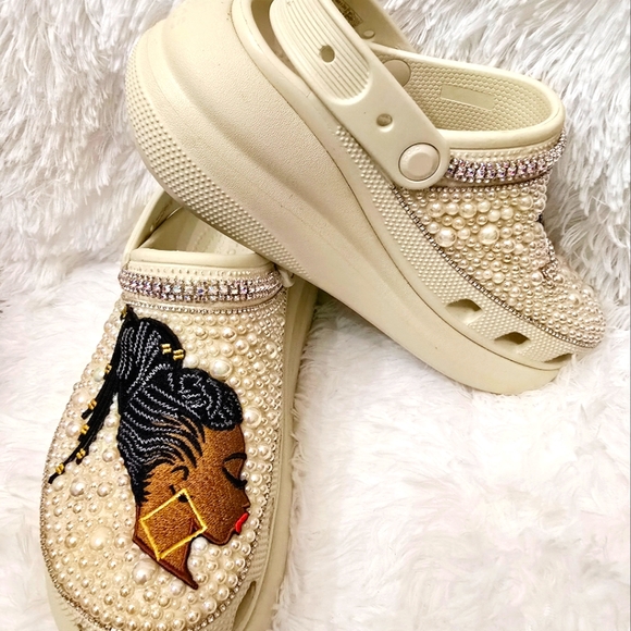 Customized crocs - Picture 2 of 2